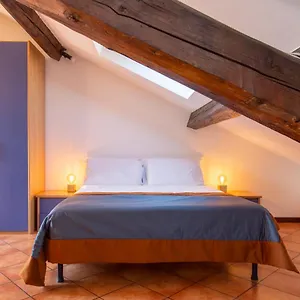 mondadori-apartment.italymilanhotels.net/